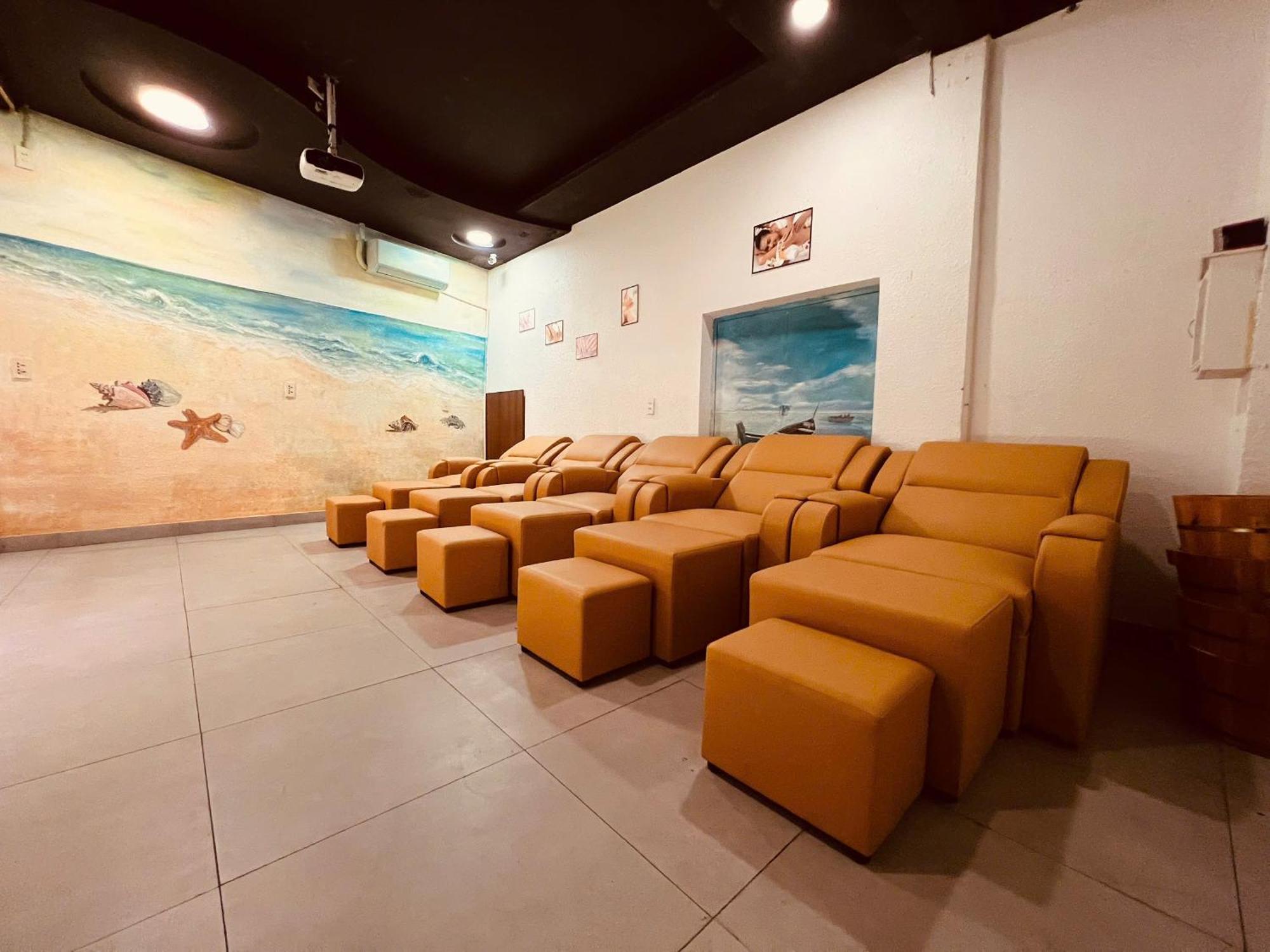 ホテル Grandma Lu'S Saigon Japan Town ホーチミン市 エクステリア 写真